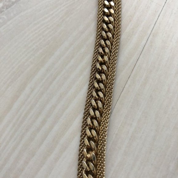 Vintage SARAH COVENTRY Mesh Gold Tone Bracelet - Picture 3 of 9